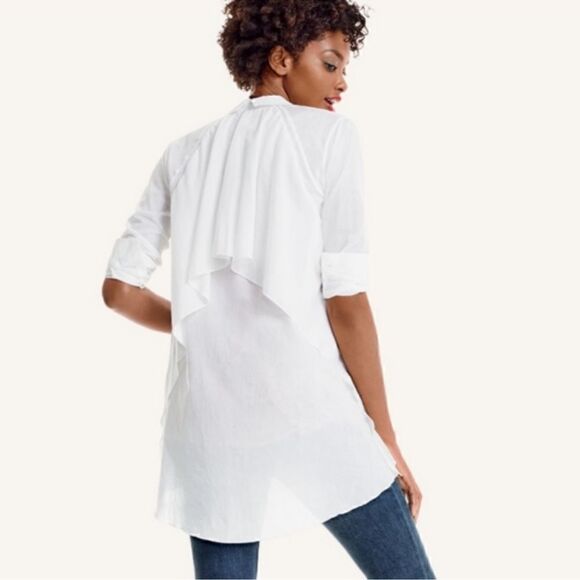 CAbi 5057 White The Vacation Shirt Small NWT - Picture 2 of 8